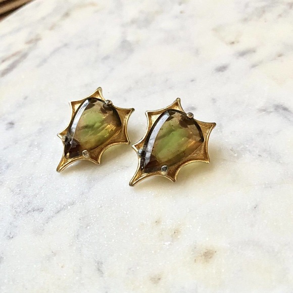 vintage BSK clip on earrings signed estate jewelry Goldtone Gemstone - Picture 2 of 5